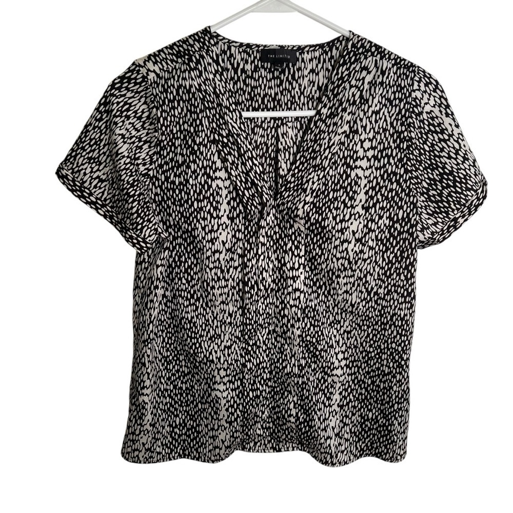 The Limited Womens Sz Small Blouse Split Neck Short Sleeve Black White Geometric